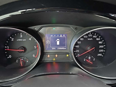 Kia Carnival — photo 06