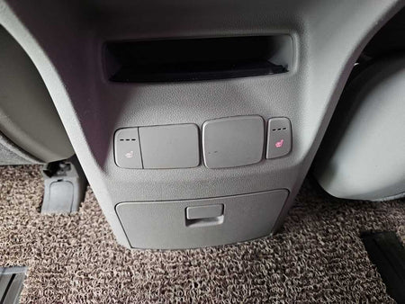 Kia Carnival — photo 13