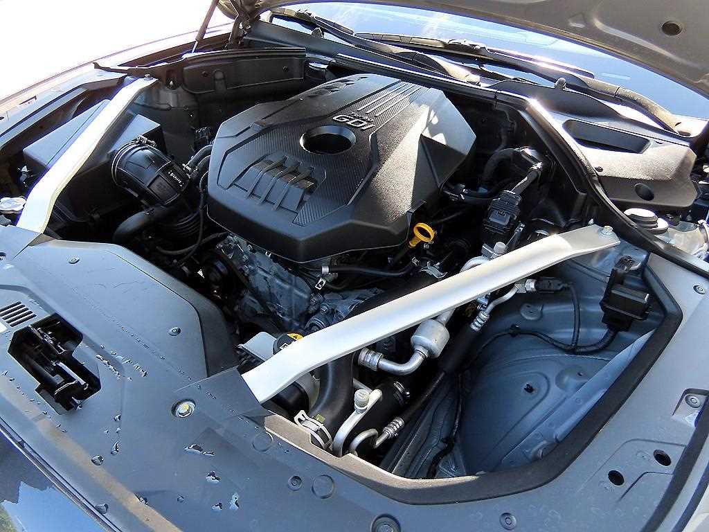 Genesis G70 — photo 19