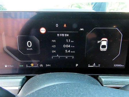 Kia K5 — photo 10