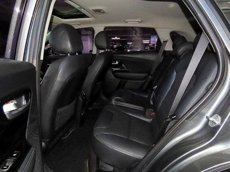 Kia Niro — photo 07