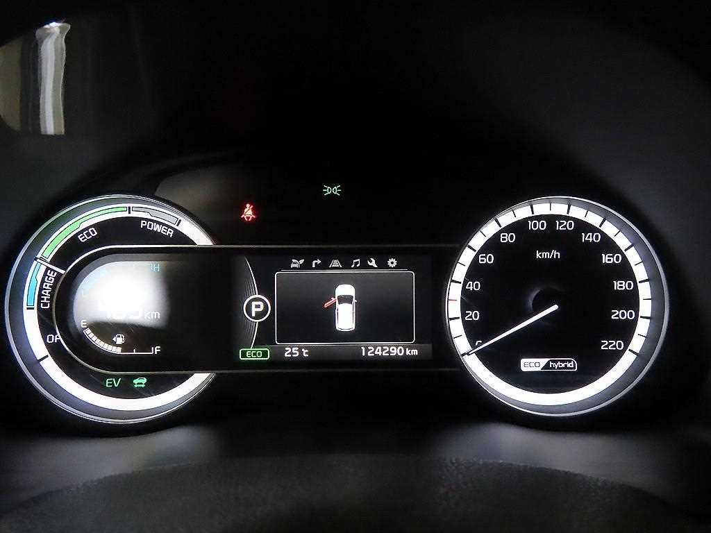 Kia Niro — photo 09