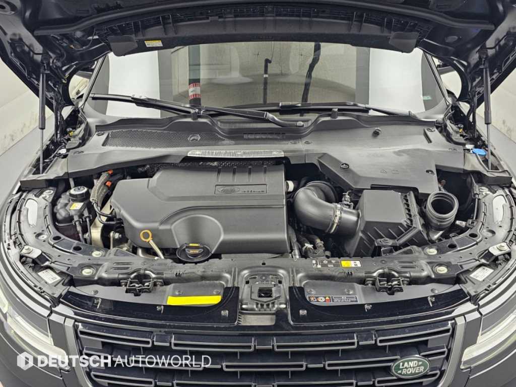 Land Rover Range Rover Evoque — photo 06