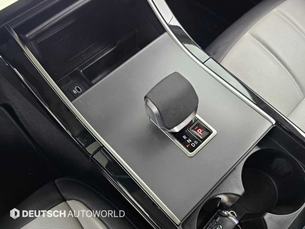 Land Rover Range Rover Evoque — photo 09