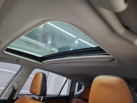 Toyota RAV4 — photo 13
