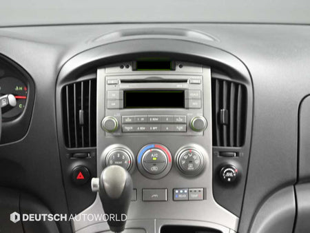 Hyundai Starex — photo 14