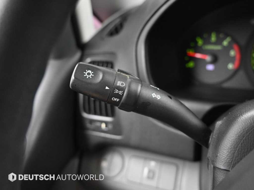 Hyundai Starex — photo 15