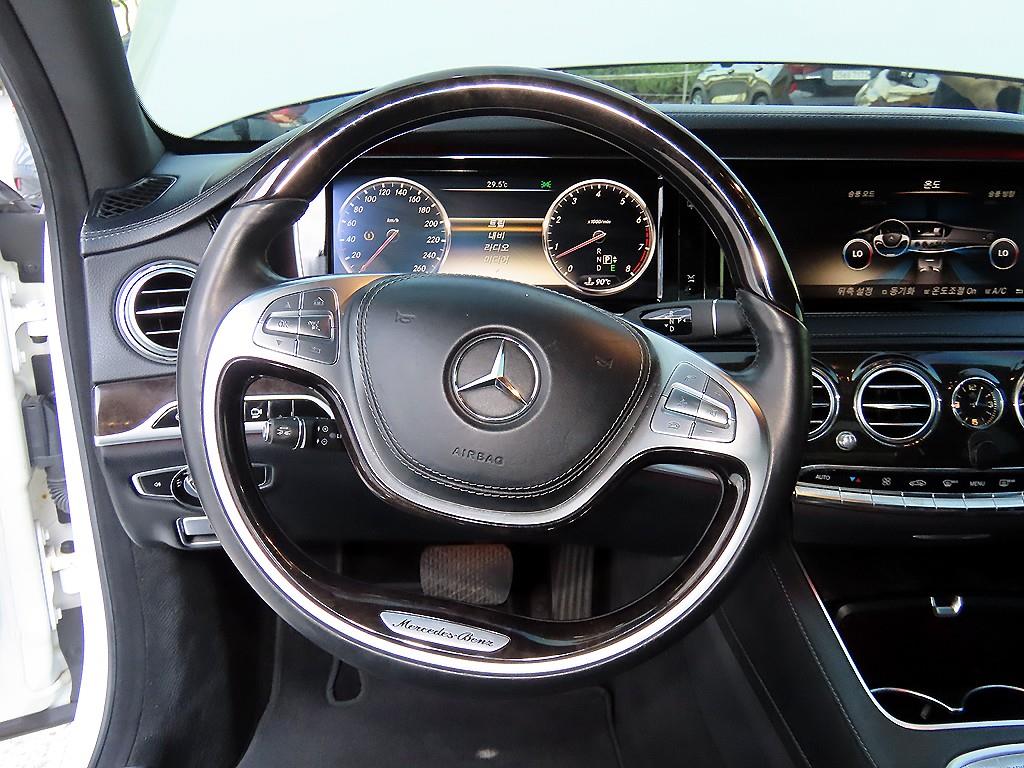Mercedes-Benz S-Class — photo 08