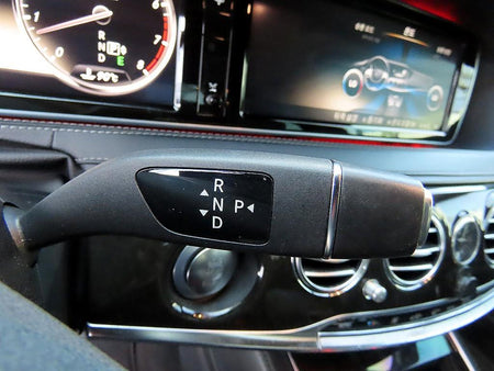 Mercedes-Benz S-Class — photo 10
