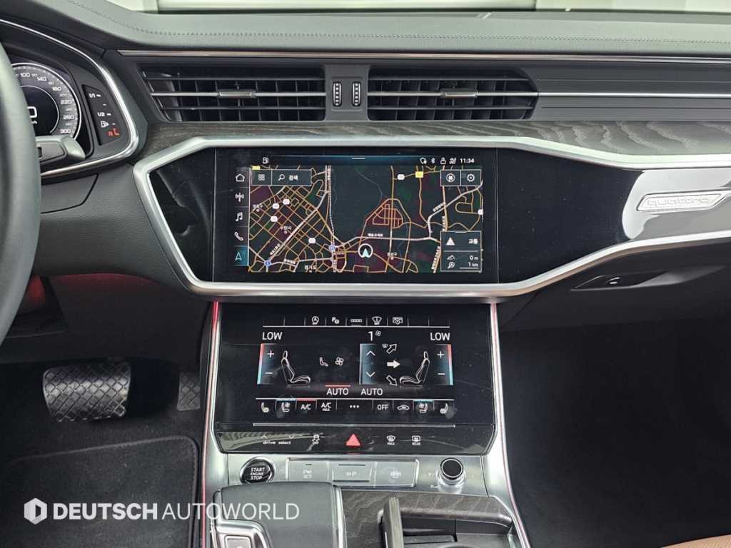 Audi A6 — photo 14