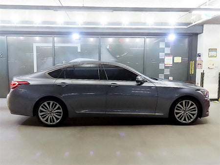 Hyundai Genesis — photo 03
