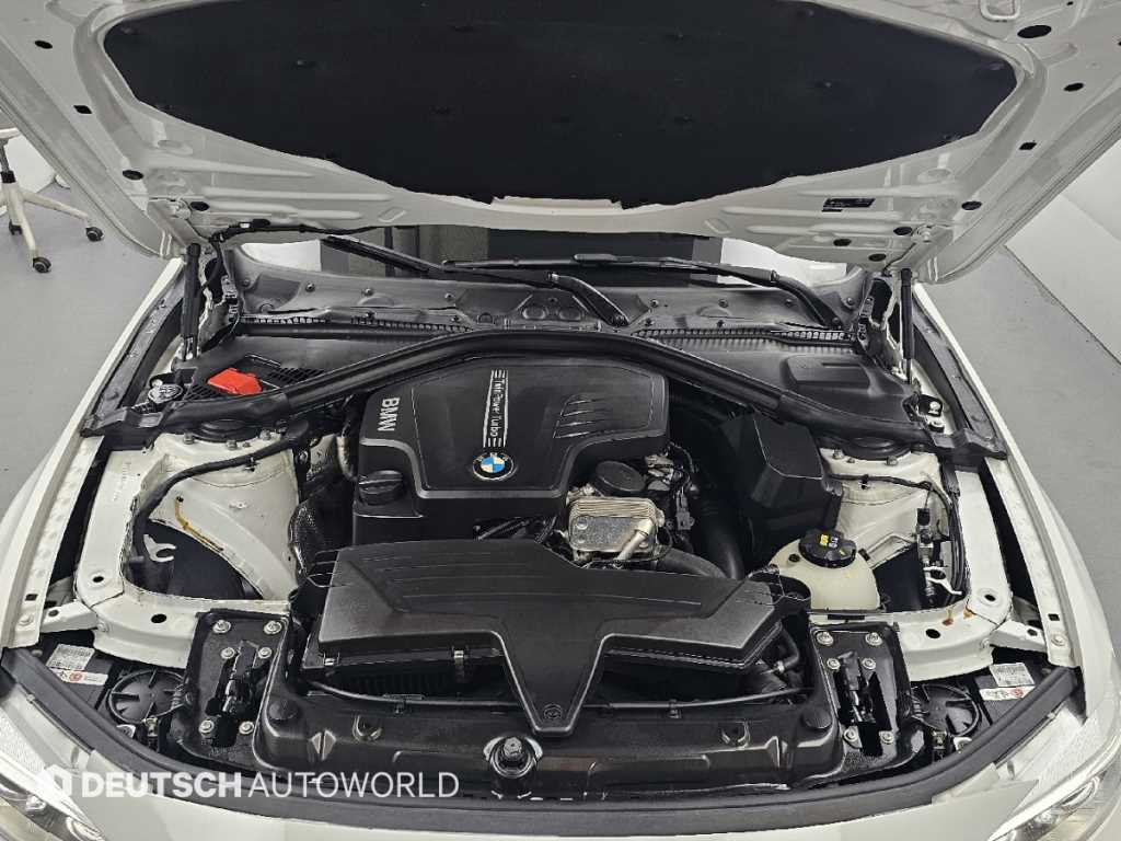 BMW 4-Series — photo 06