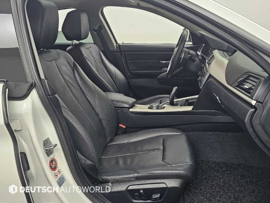 BMW 4-Series — photo 10