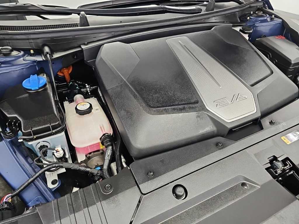 Kia EV6 — photo 05