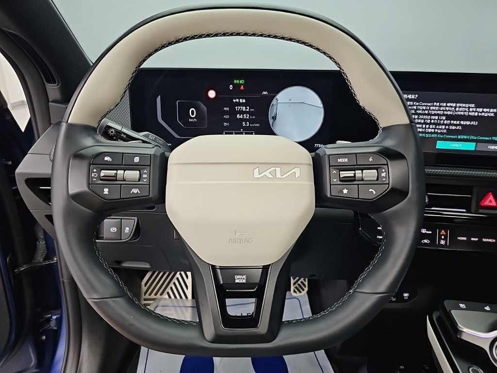 Kia EV6 — photo 09