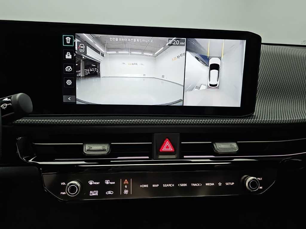 Kia EV6 — photo 10