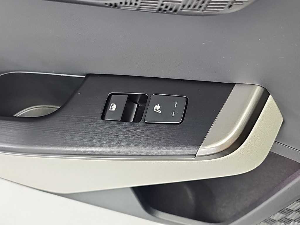 Kia EV6 — photo 14