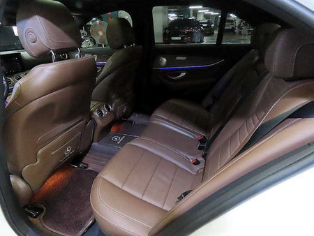 Mercedes-Benz E-Class — photo 07