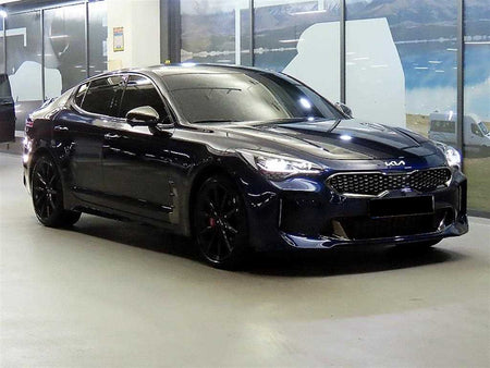 Kia Stinger — photo 01