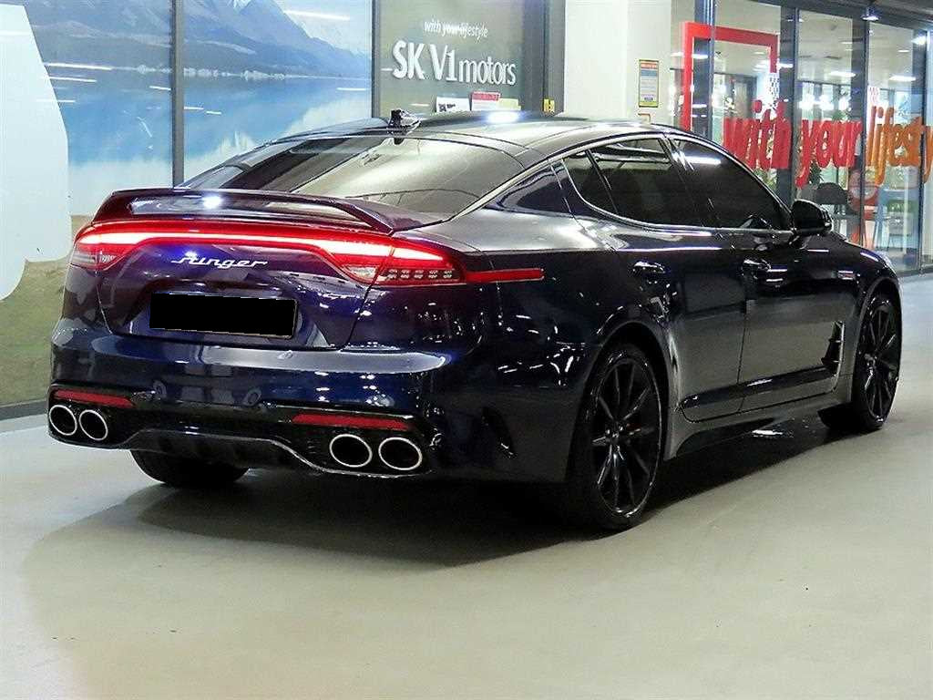 Kia Stinger — photo 04