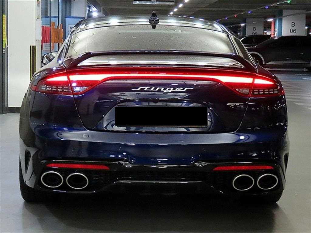 Kia Stinger — photo 05
