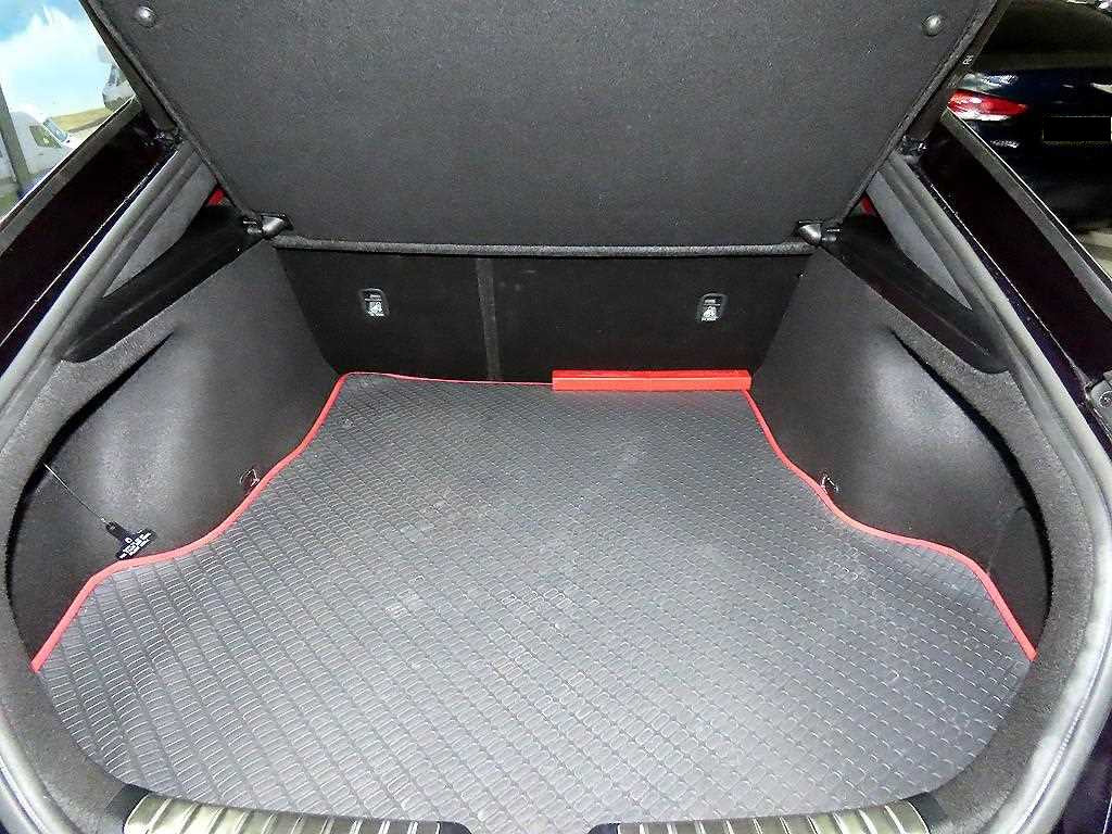 Kia Stinger — photo 16