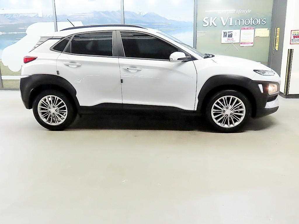 Hyundai Kona — photo 03