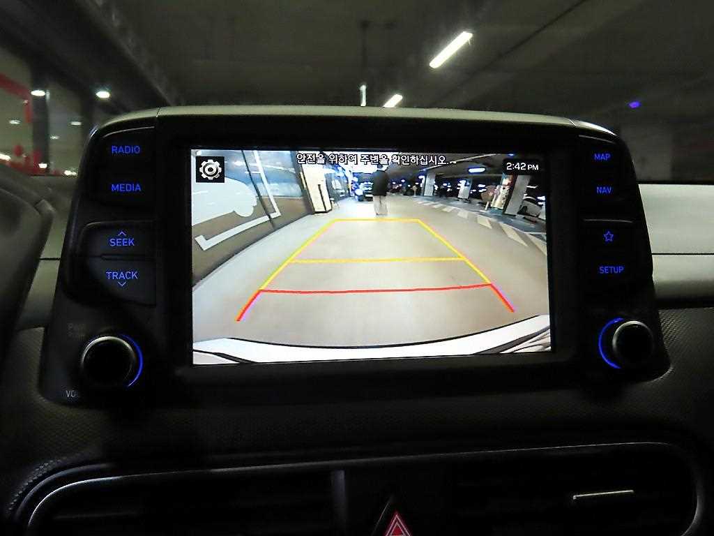 Hyundai Kona — photo 12