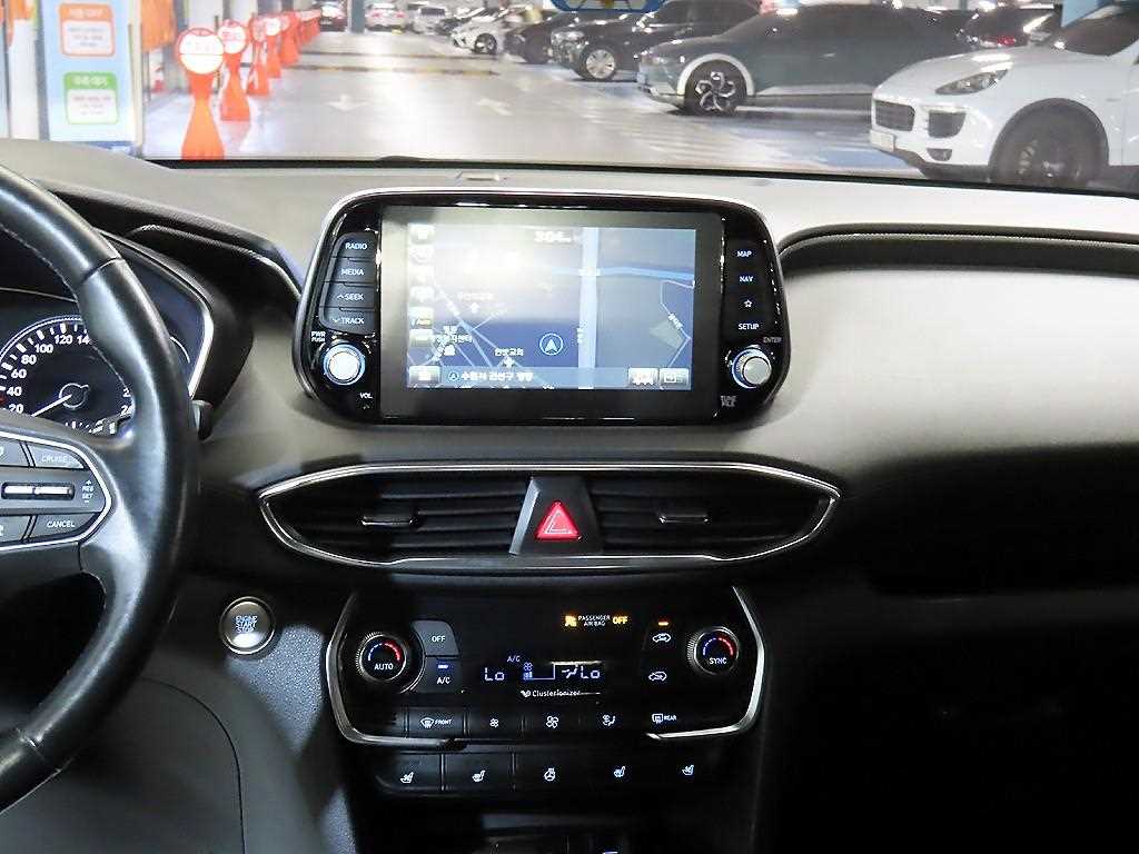 Hyundai Santafe — photo 11