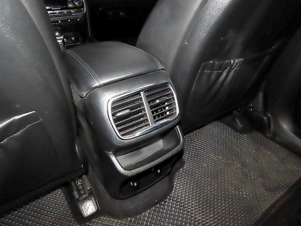 Hyundai Santafe — photo 15