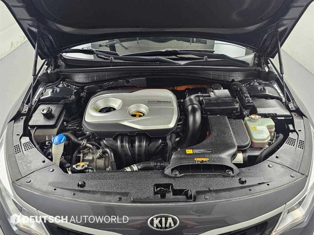 Kia K5 — photo 05
