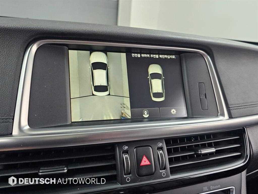 Kia K5 — photo 14
