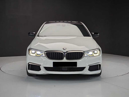 BMW 5-Series — photo 02