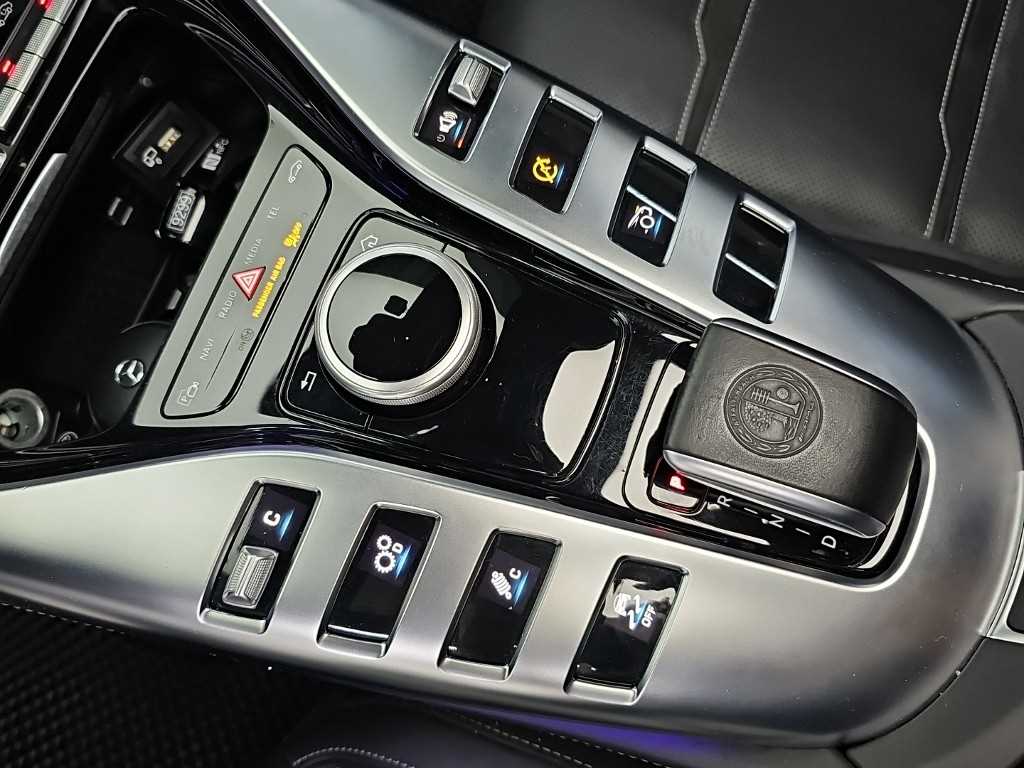 Mercedes-Benz AMG GT — photo 08