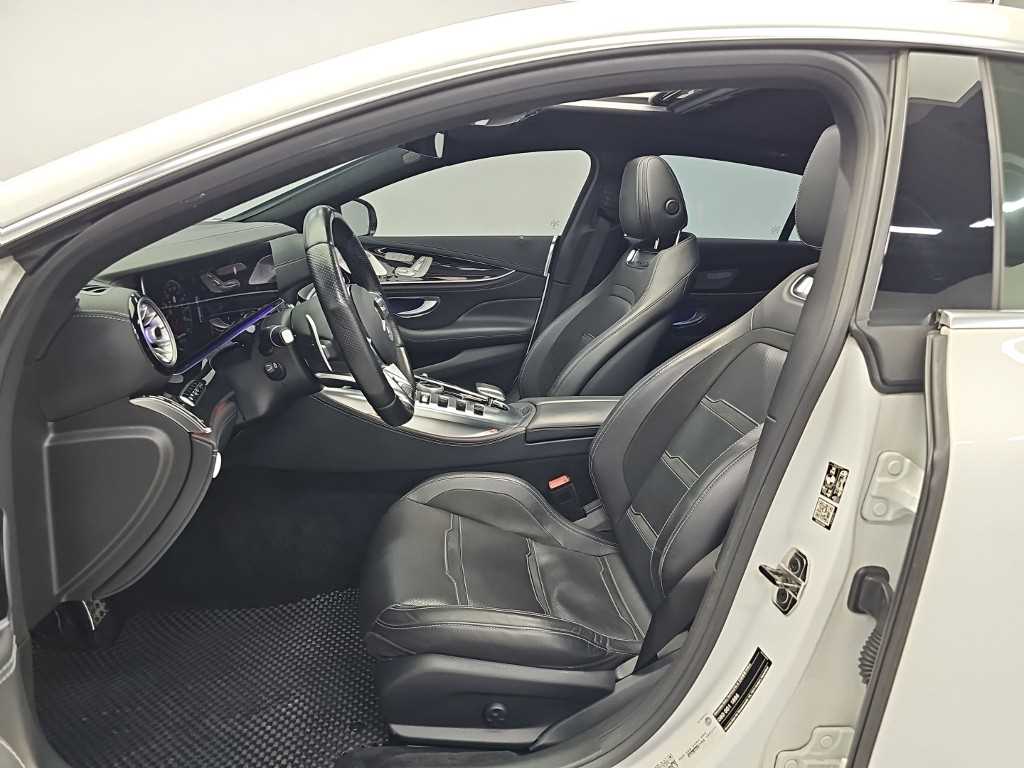 Mercedes-Benz AMG GT — photo 11