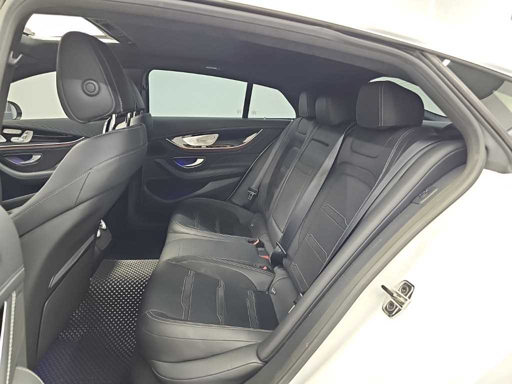 Mercedes-Benz AMG GT — photo 12