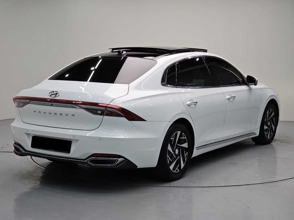 Hyundai Grandeur — photo 04