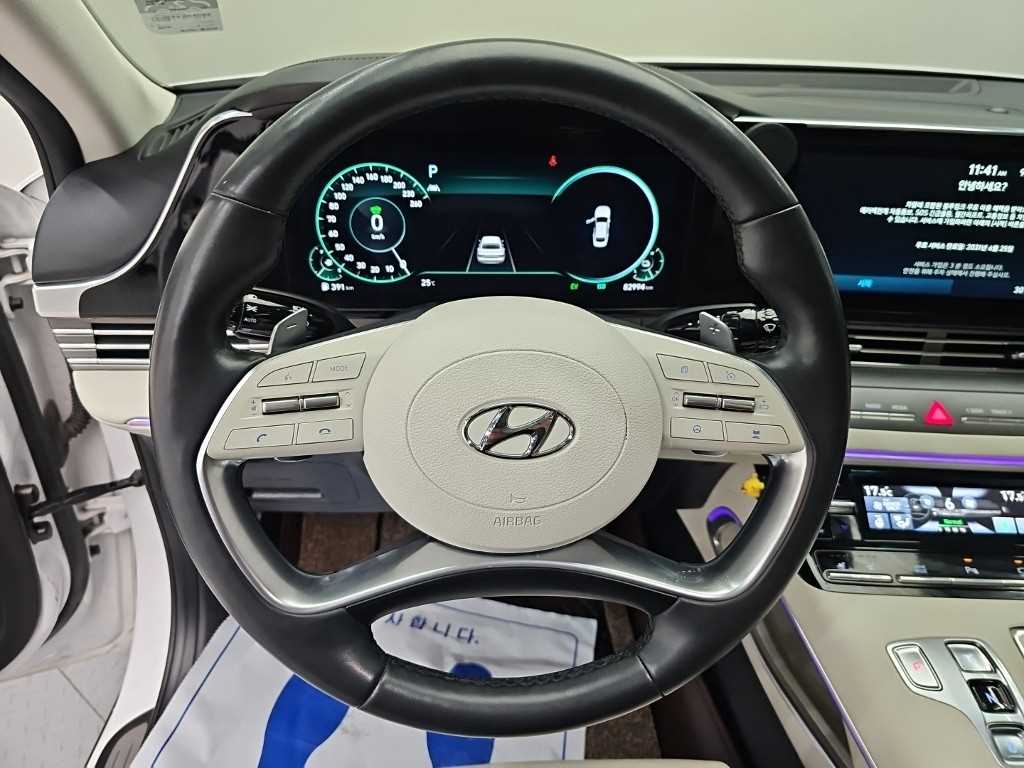 Hyundai Grandeur — photo 09