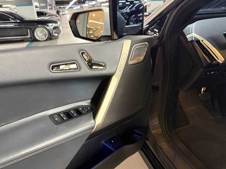 BMW iX — photo 12