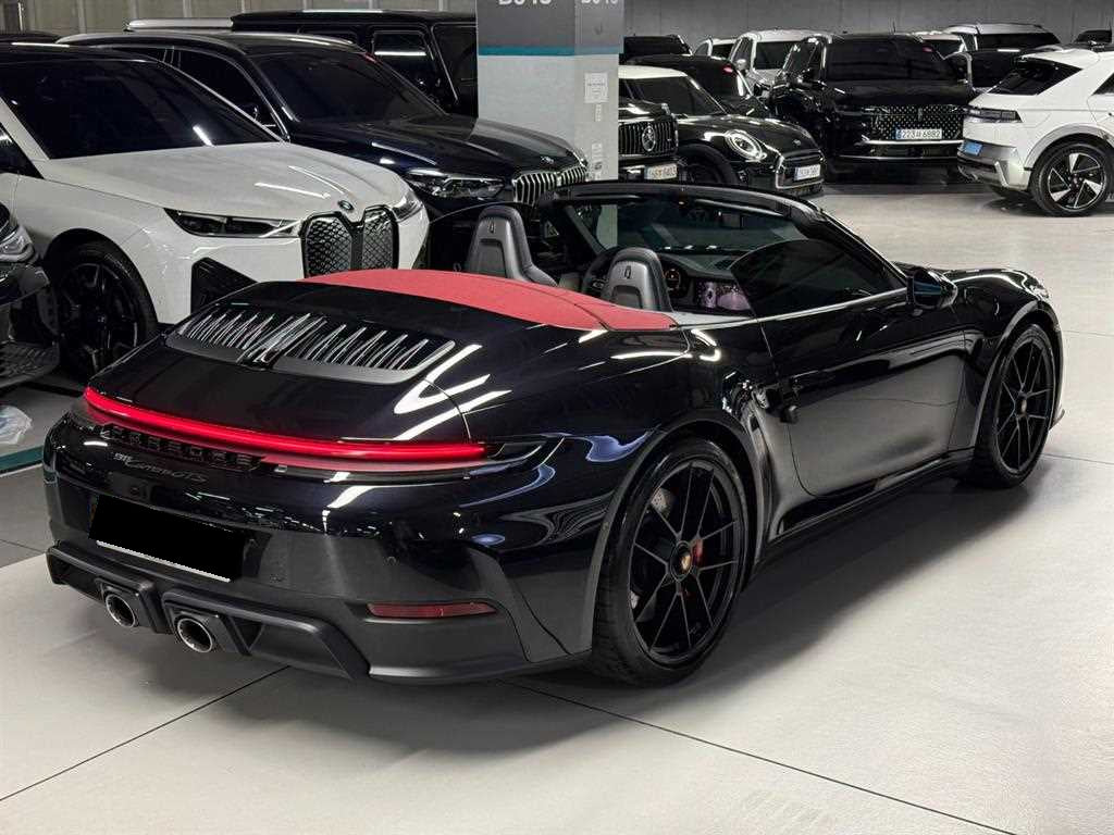 Porsche 911 — photo 05