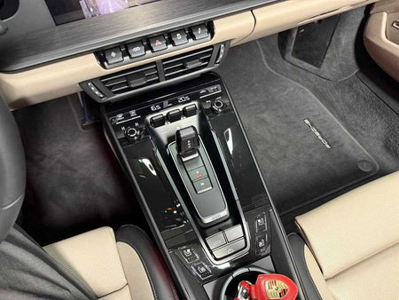 Porsche 911 — photo 16