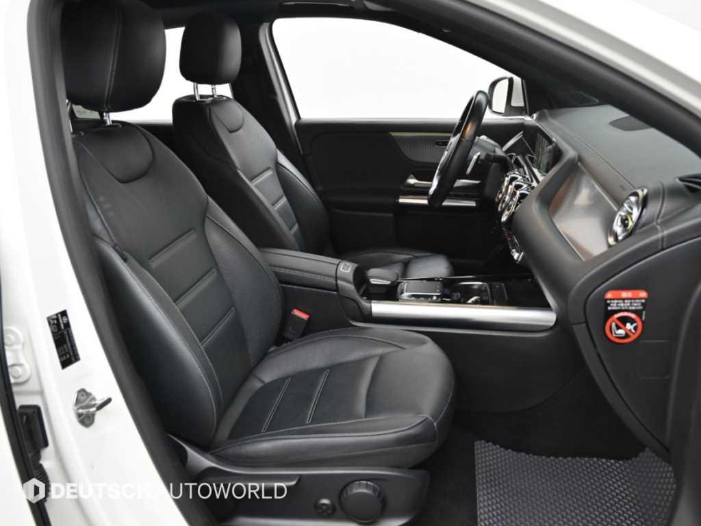 Mercedes-Benz EQA — photo 10