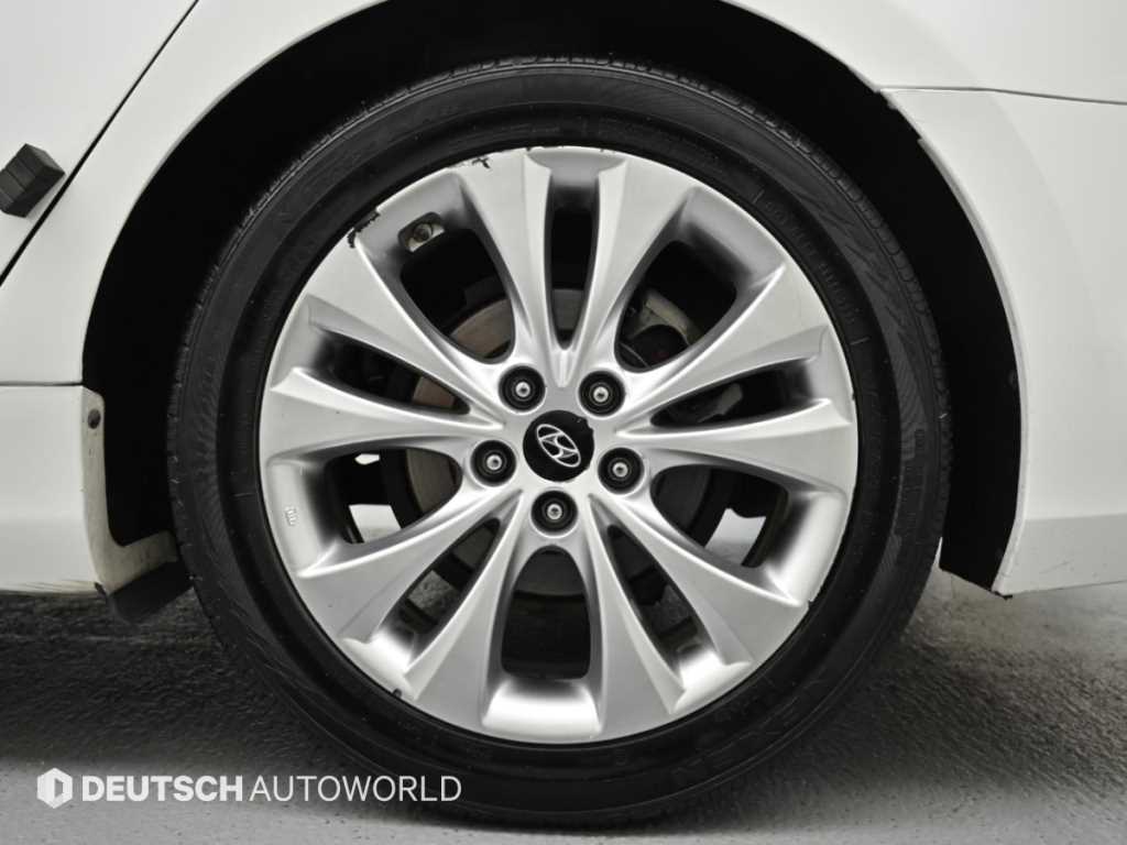 Hyundai Grandeur — photo 05
