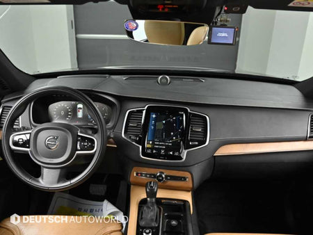 Volvo XC90 — photo 07