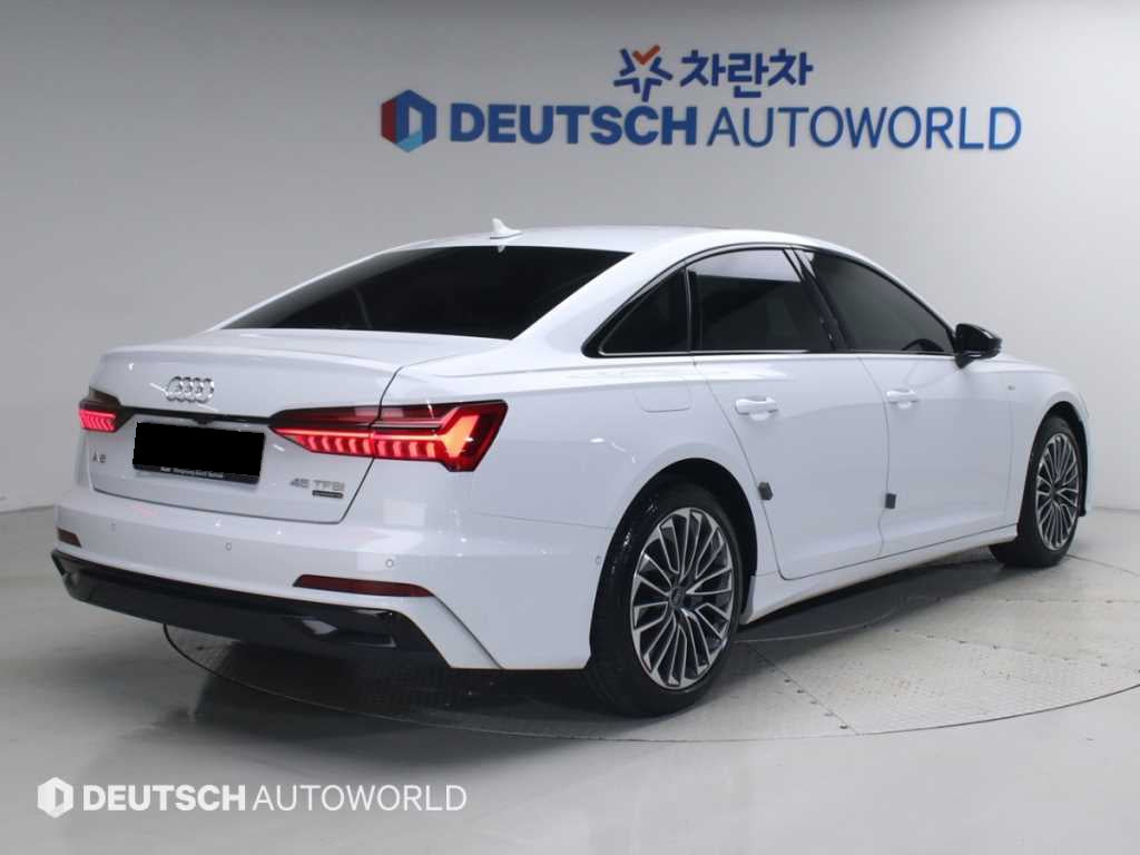 Audi A6 — photo 03