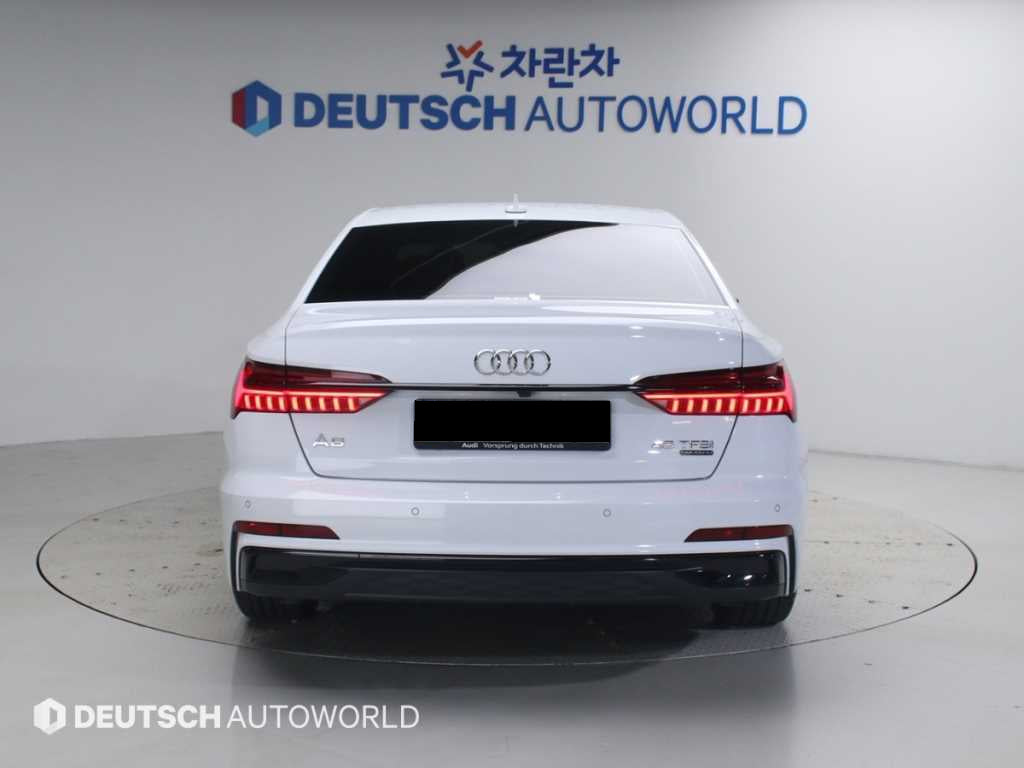Audi A6 — photo 04