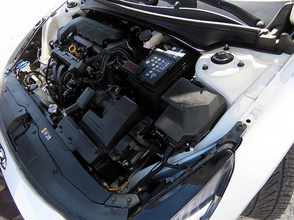 Hyundai Avante — photo 19