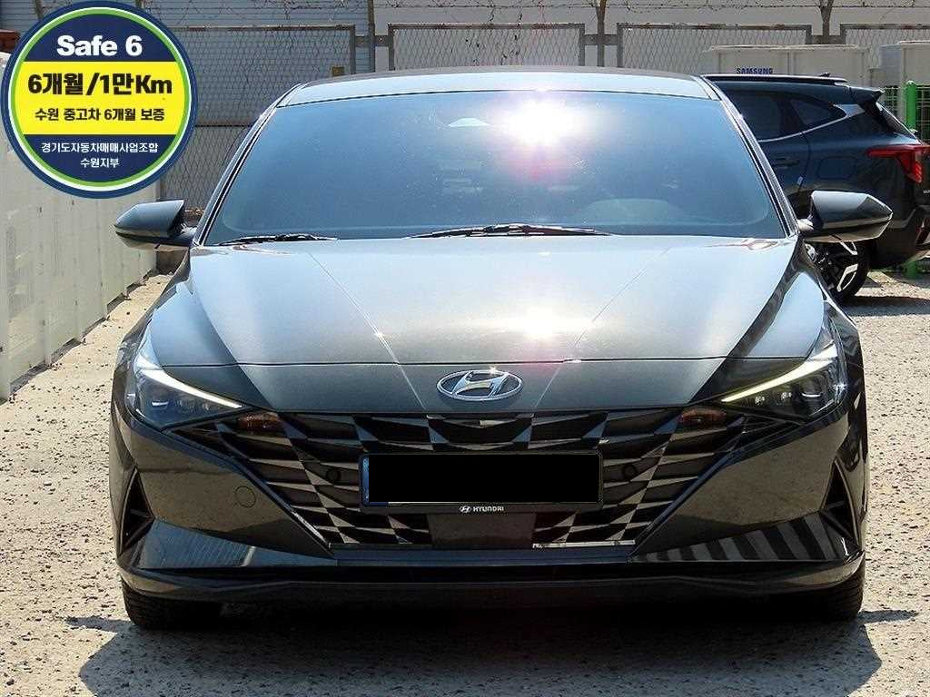 Hyundai Avante — photo 01