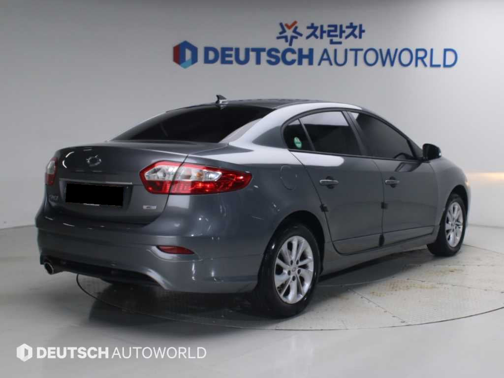 RENAULT SM3 — photo 02