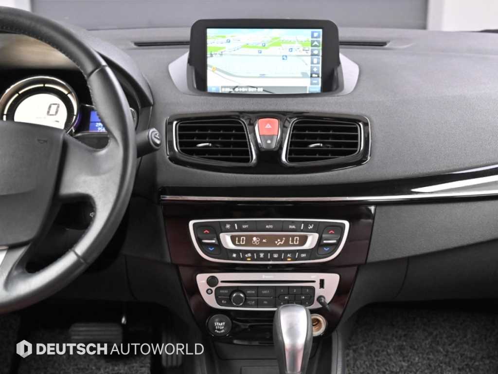 RENAULT SM3 — photo 14